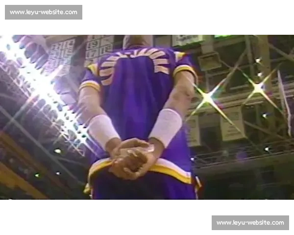 当年那个绝杀！看完NBA比赛回放，我直接泪奔了！